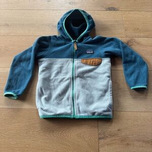 4T Patagonia MicroD snap-T fleece jacket